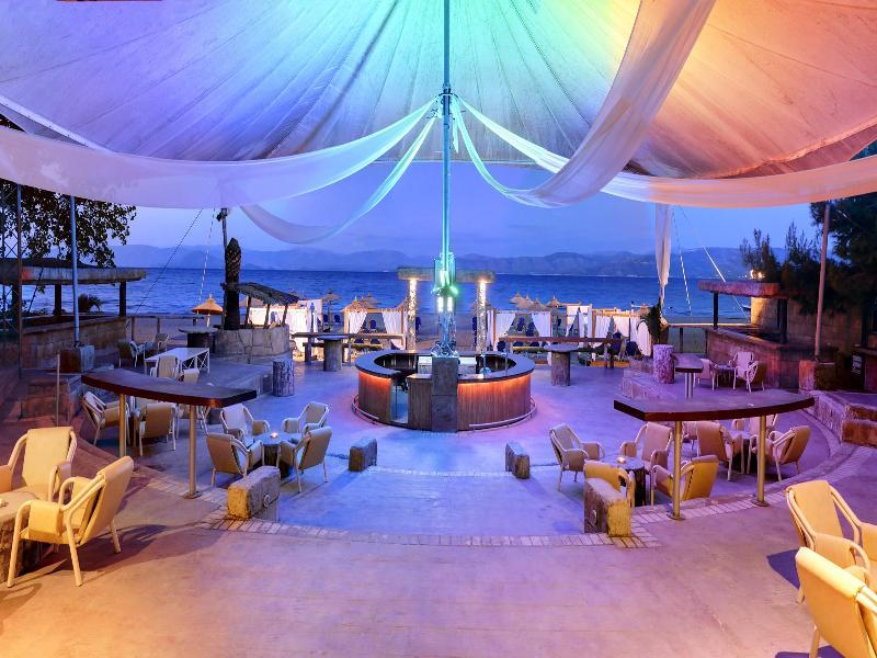 Island Beach Resort (Adults Only) 卡沃斯 外观 照片