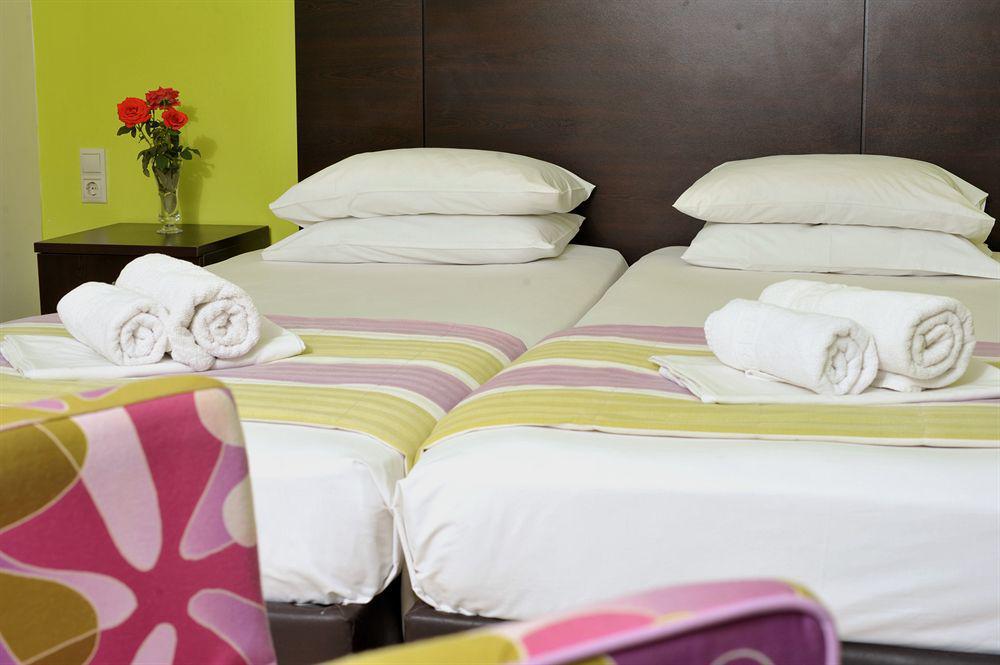 Island Beach Resort (Adults Only) 卡沃斯 外观 照片